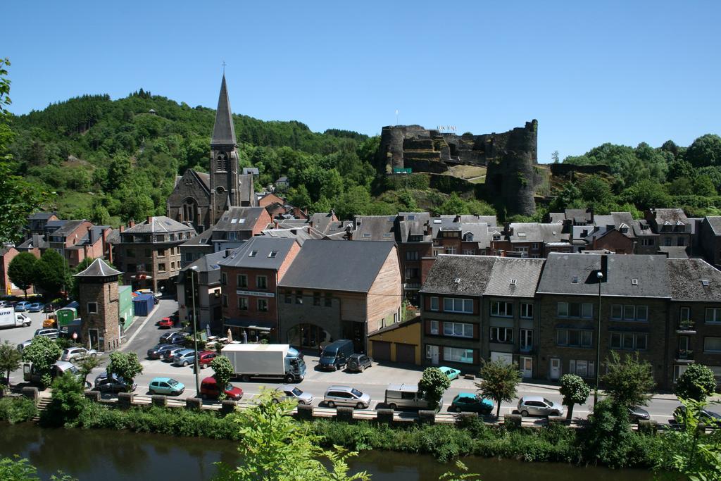 Clara * La Roche-en-Ardenne